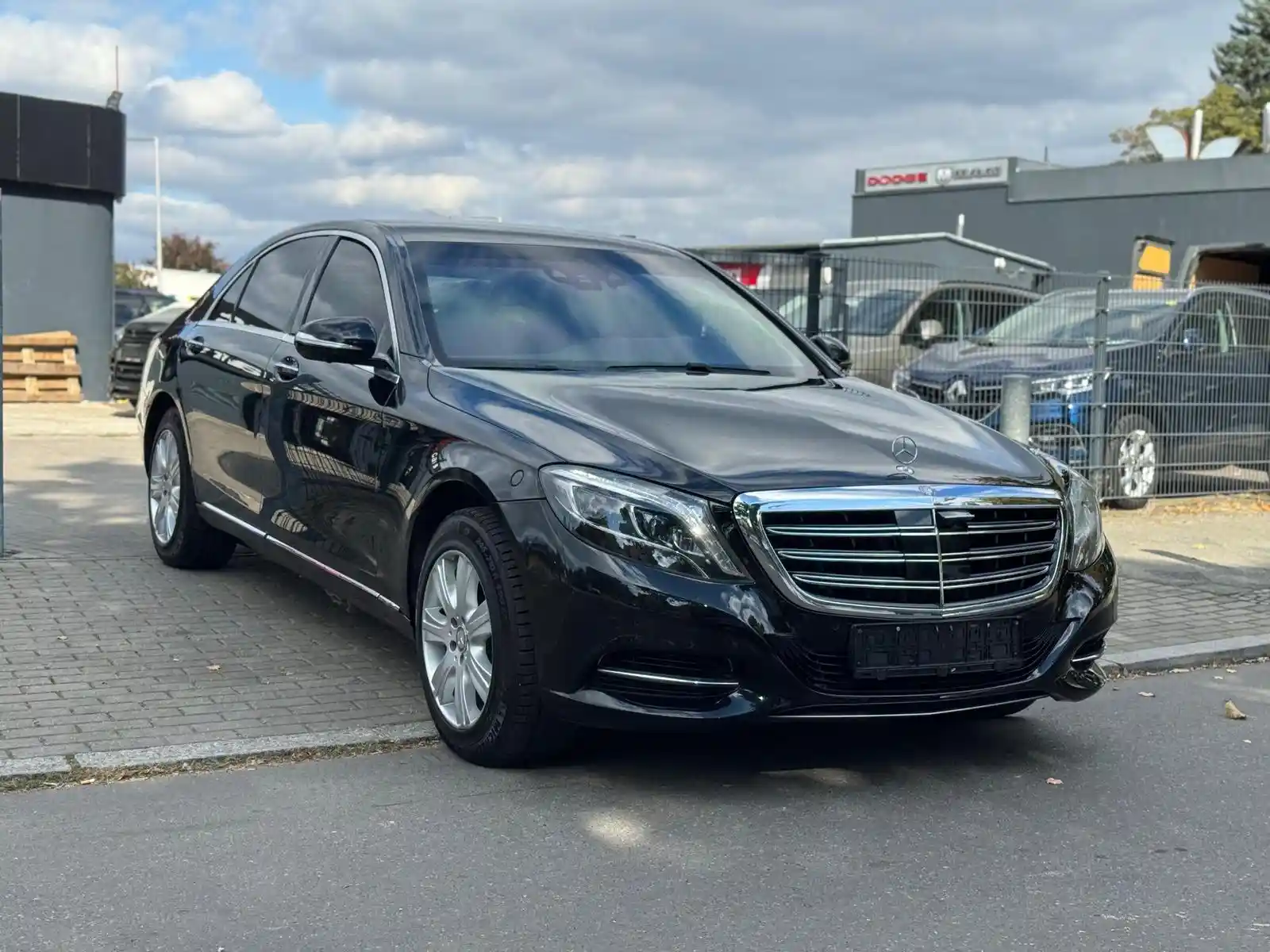 Mercedes-Benz S 600