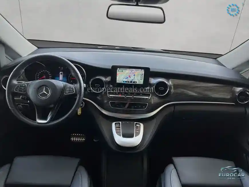 Mercedes-Benz V 300