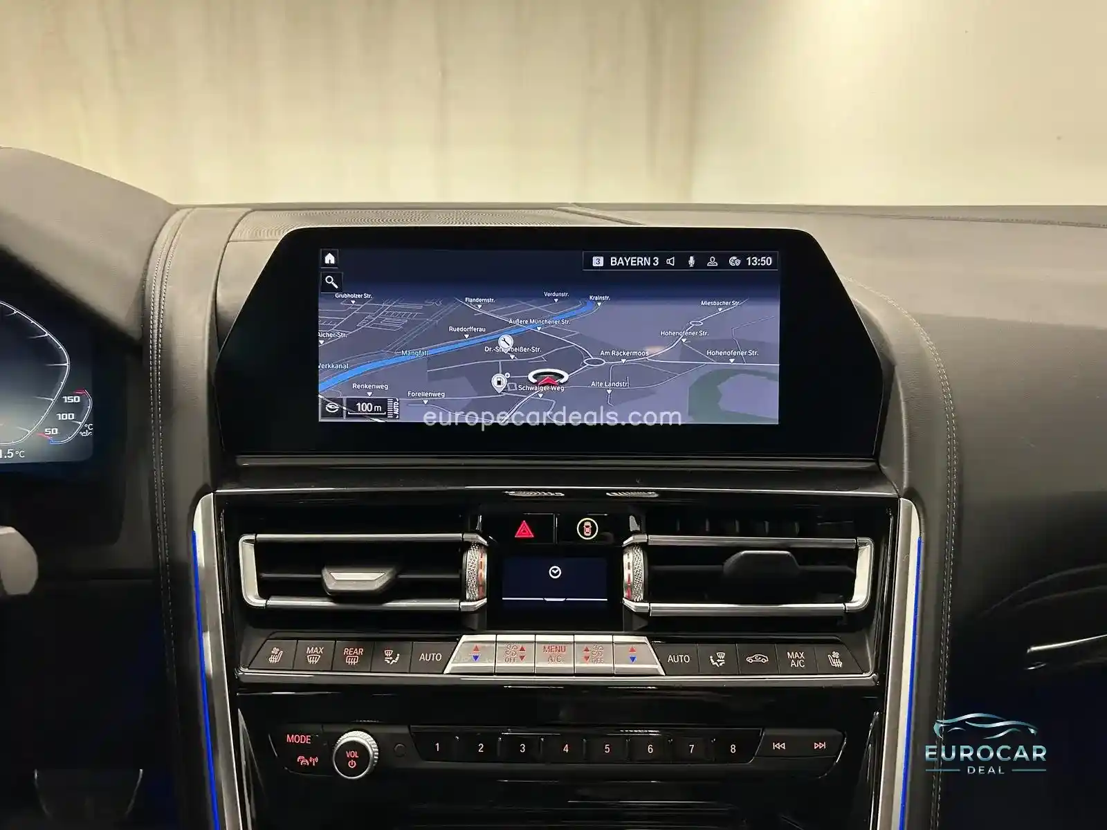 BMW M8