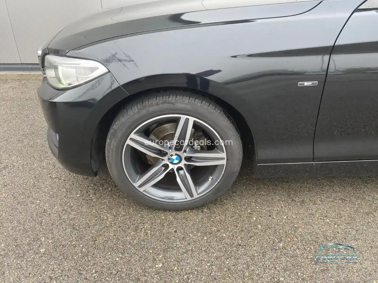 BMW 218