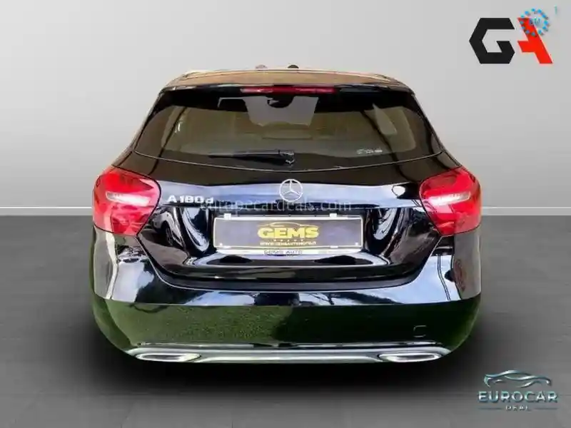 Mercedes-Benz A 180