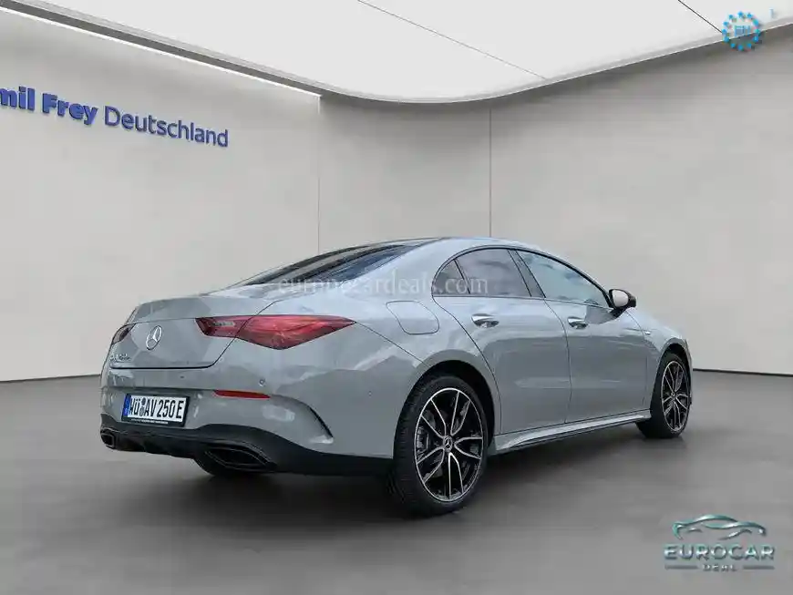 Mercedes-Benz CLA 250