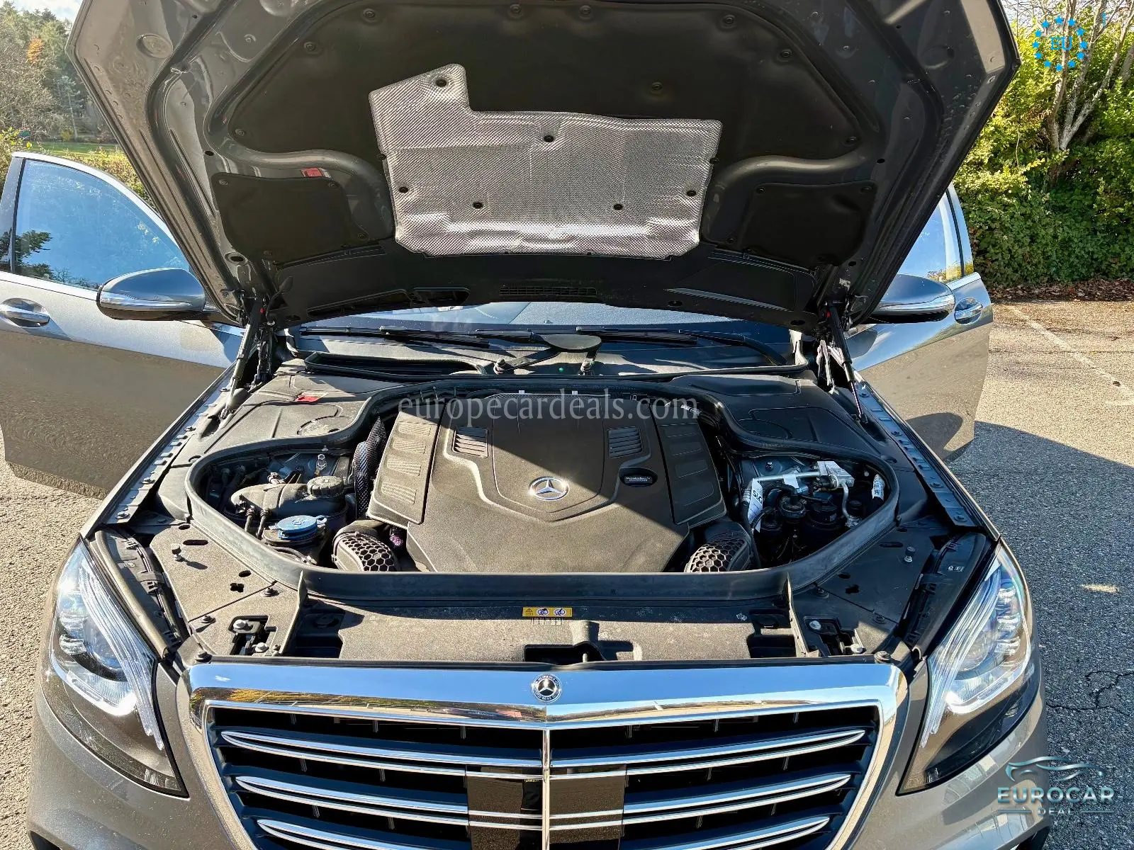 Mercedes-Benz S 560