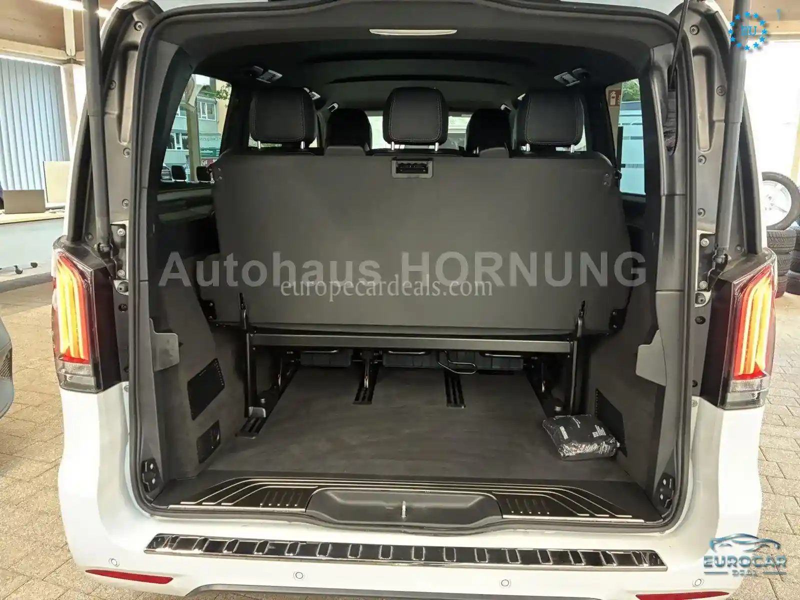 Mercedes-Benz V 250