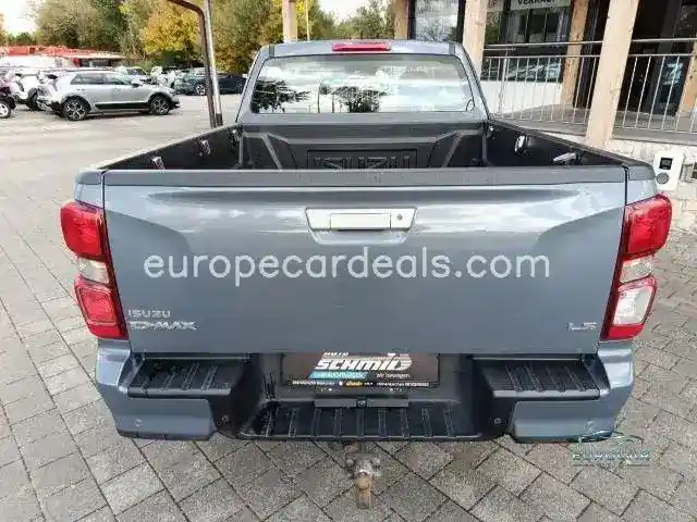 1.9l Space Cab 4×4 LS AT