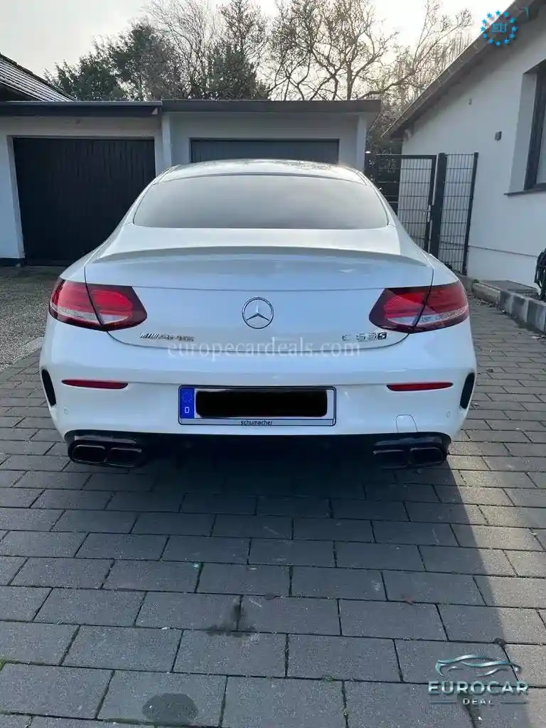 Mercedes-Benz C 63 AMG