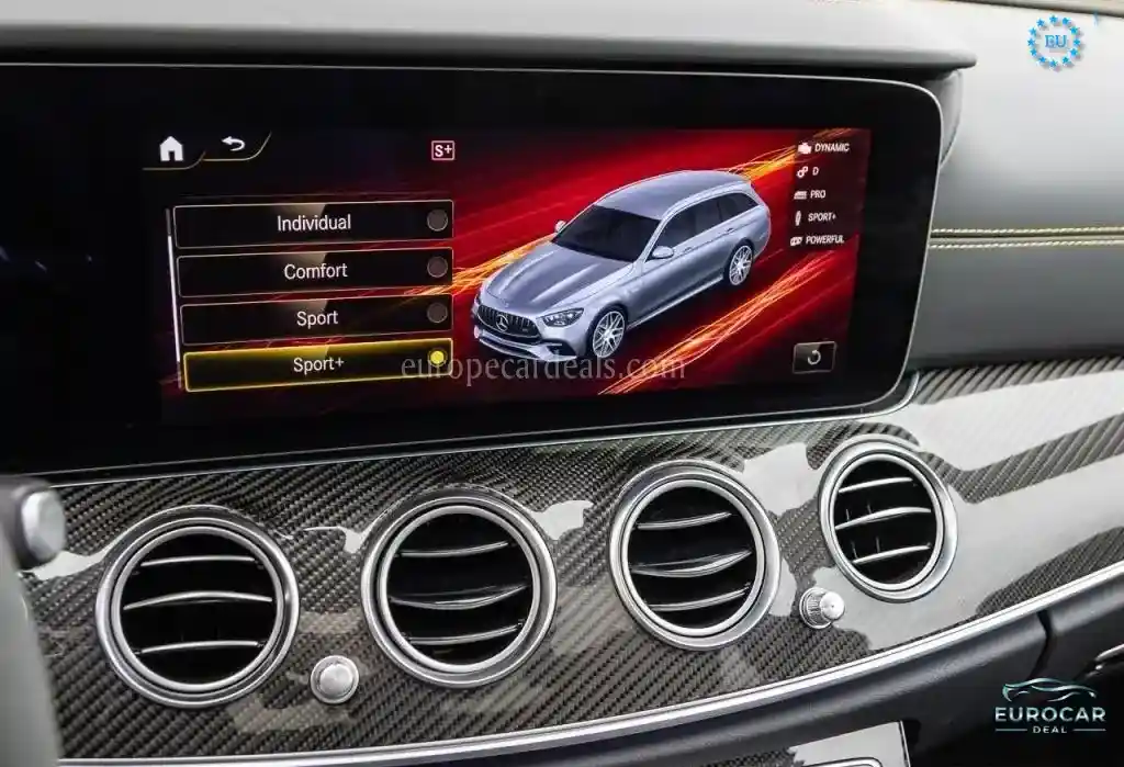 Mercedes-Benz E 63 AMG