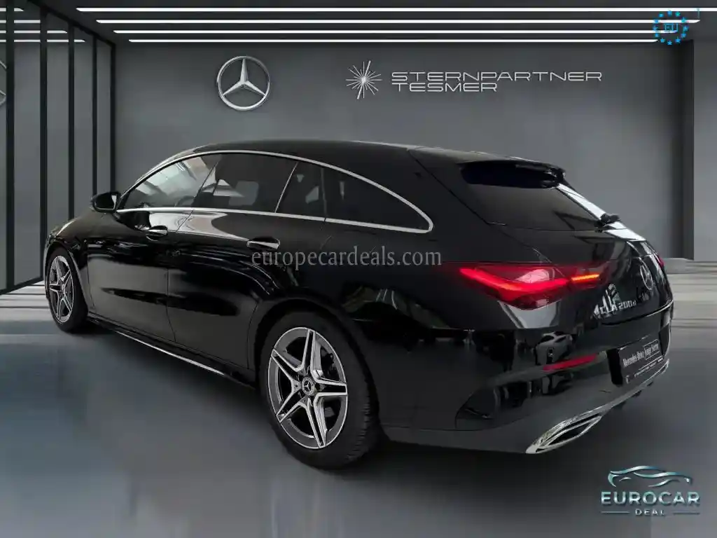 Mercedes-Benz CLA 200 Shooting Brake