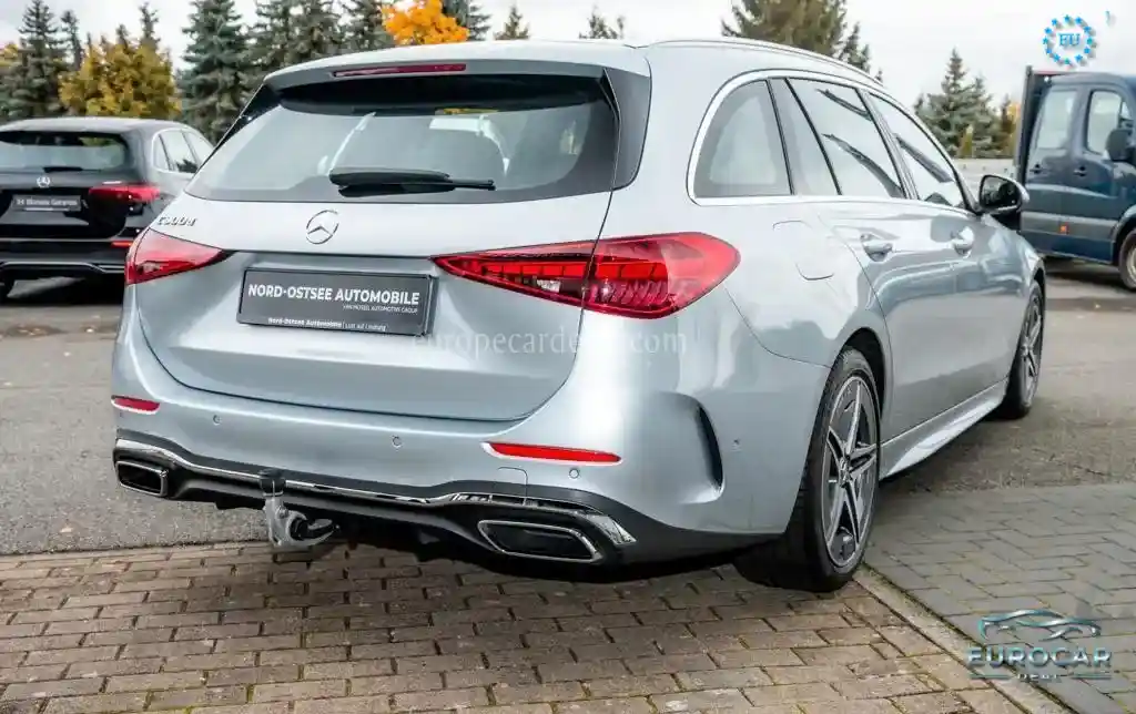 Mercedes-Benz C 300