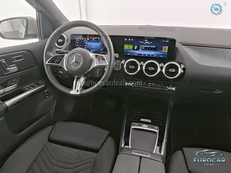 Mercedes-Benz B 220