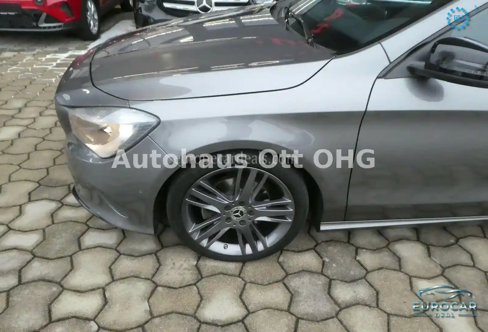 Mercedes-Benz CLA 180