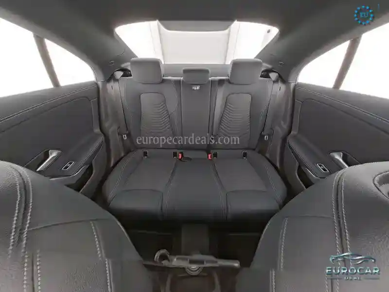 Mercedes-Benz CLA 180