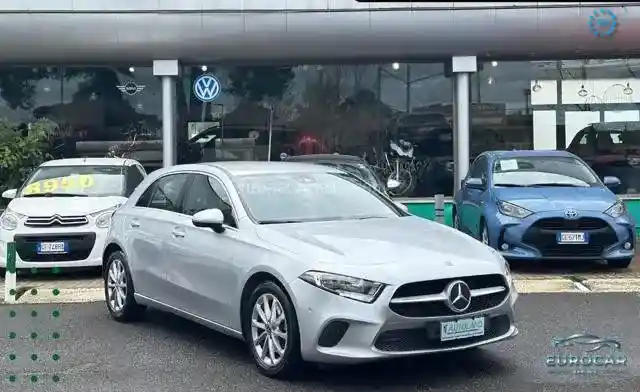 Mercedes-Benz A 220