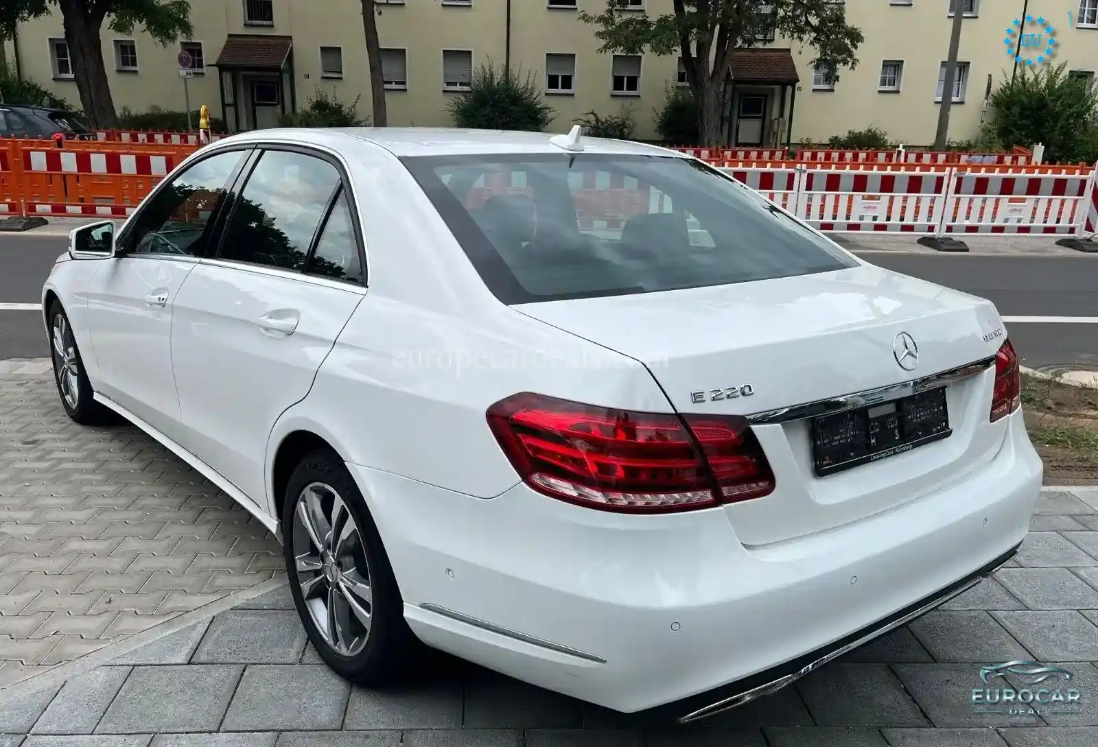 Mercedes-Benz E 220