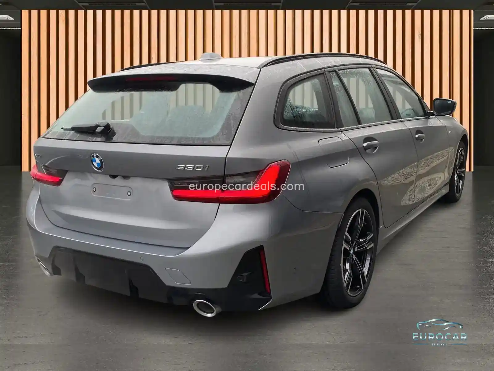 BMW 330