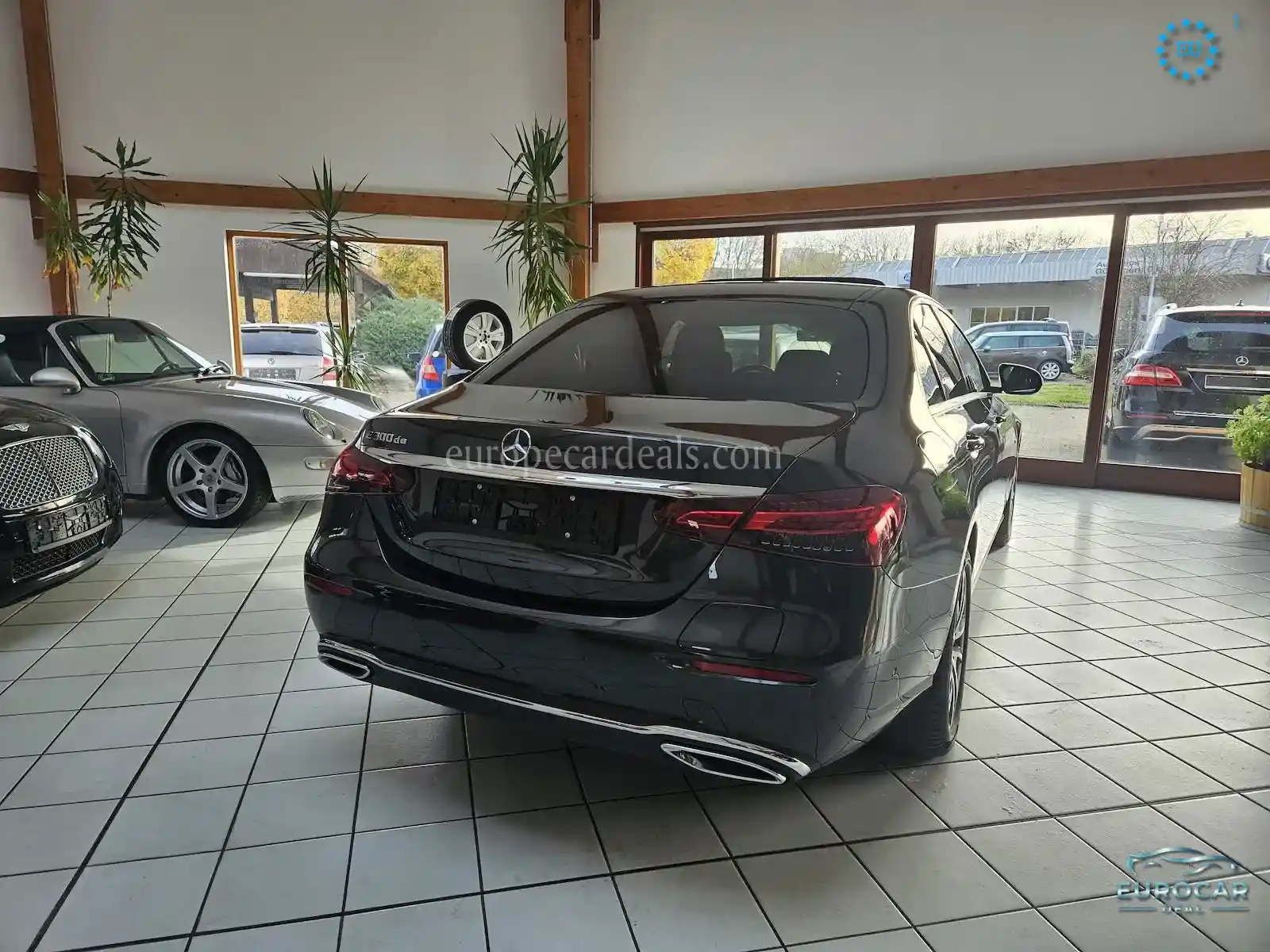 Mercedes-Benz E 300