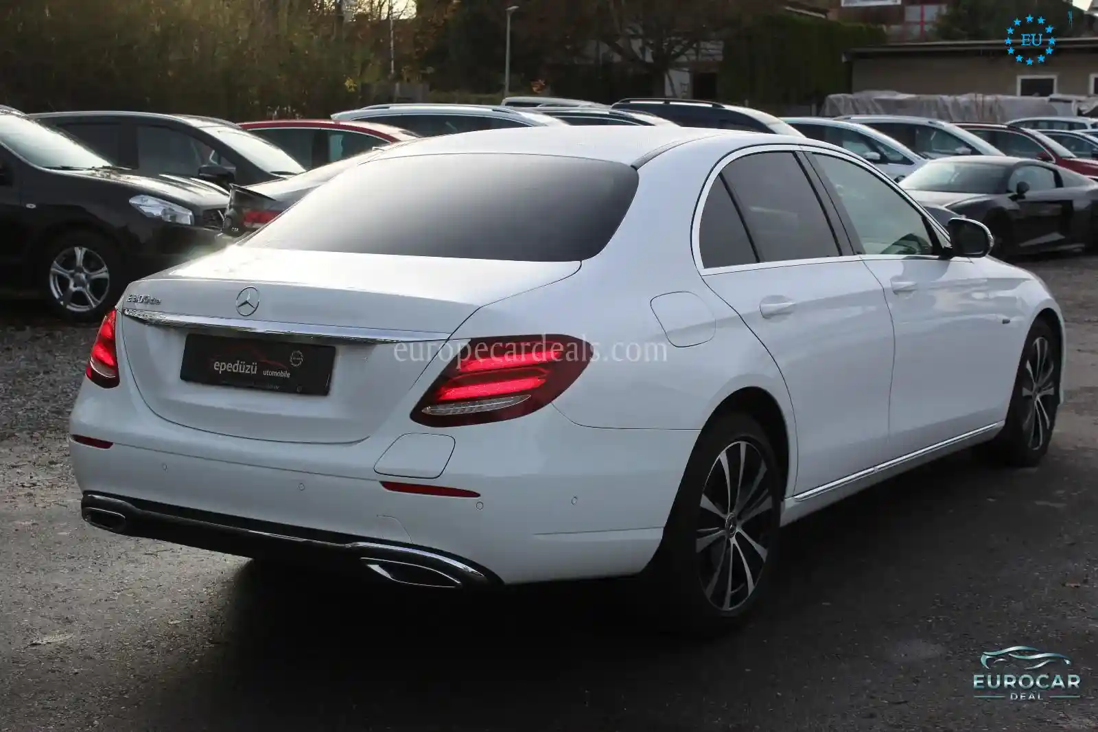 Mercedes-Benz E 300