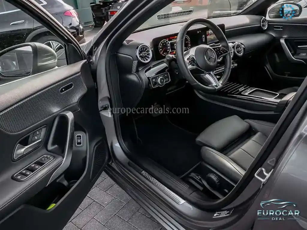 Mercedes-Benz A 250