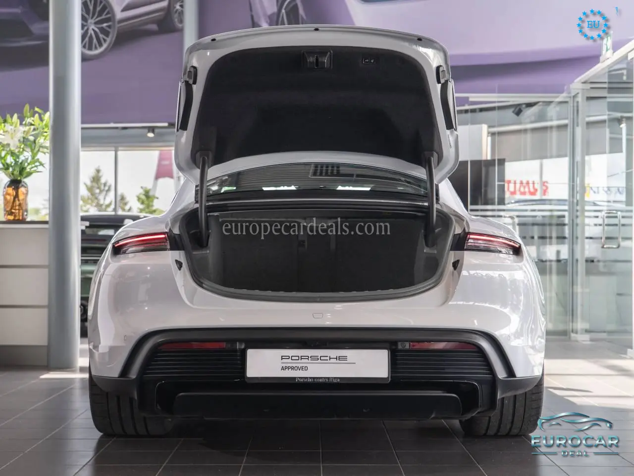 Porsche Taycan