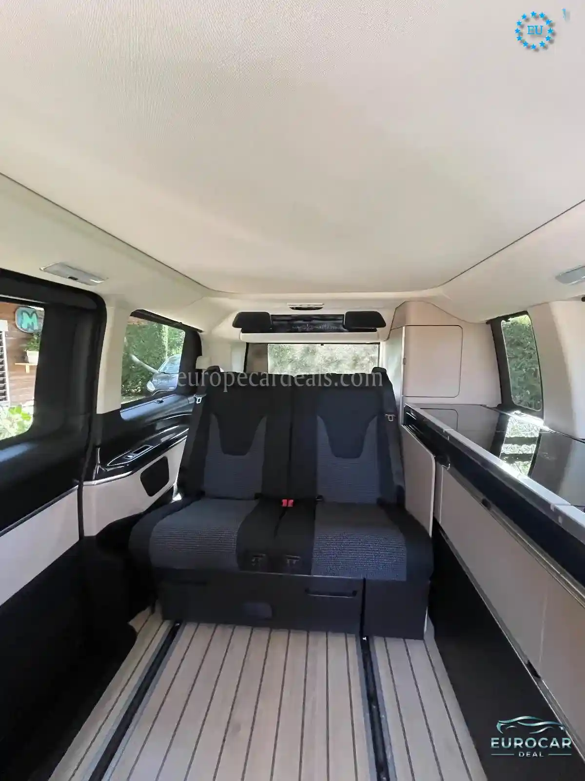 Mercedes-Benz V 250