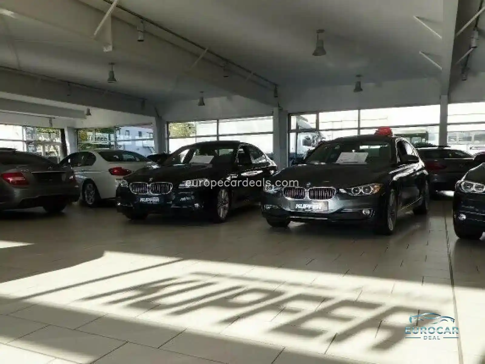 BMW 330