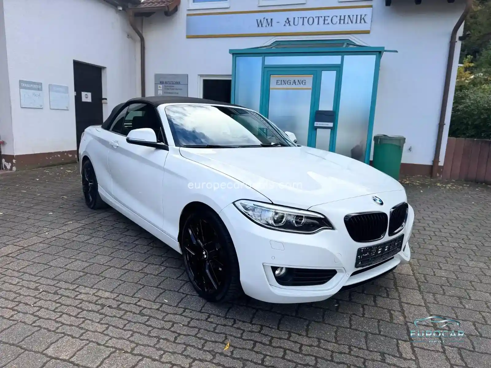 BMW 218
