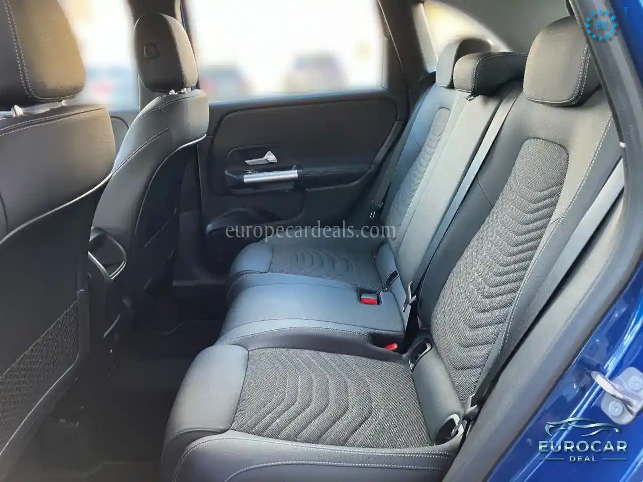 Mercedes-Benz B 220