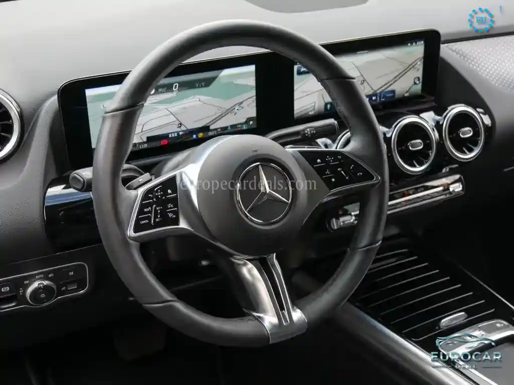 Mercedes-Benz B 220