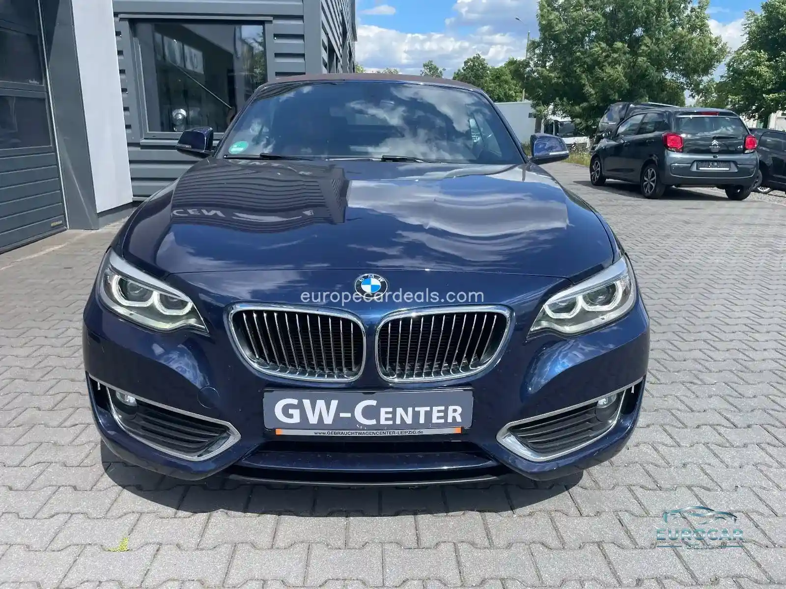 BMW 220