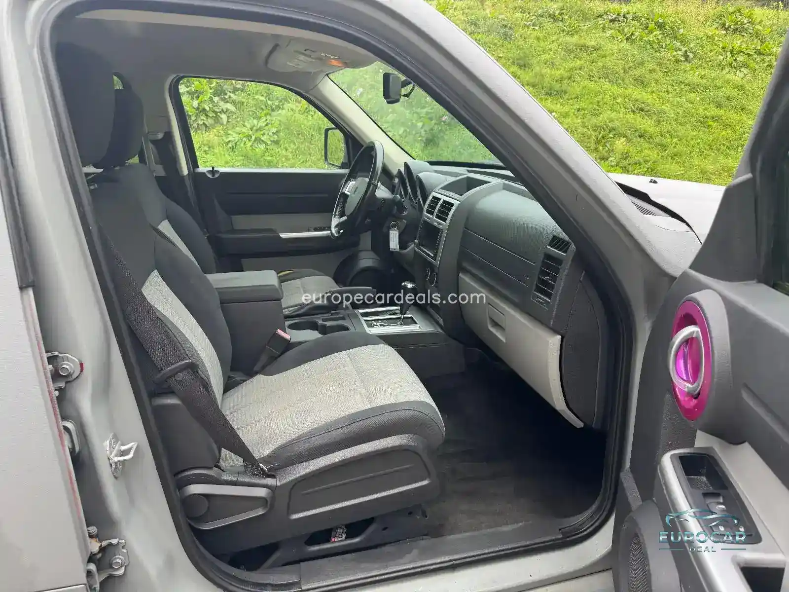 Dodge Nitro