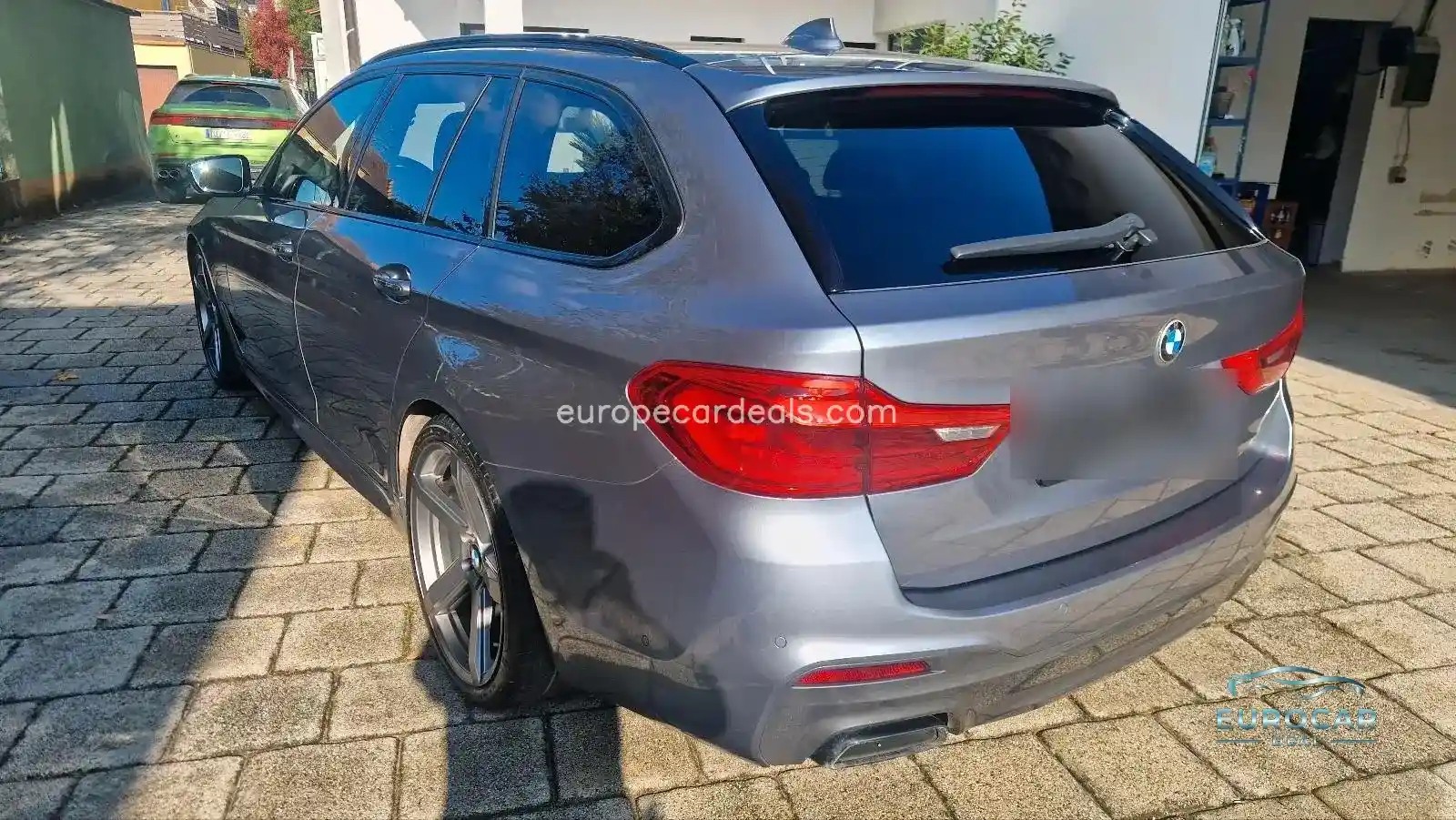 BMW M550