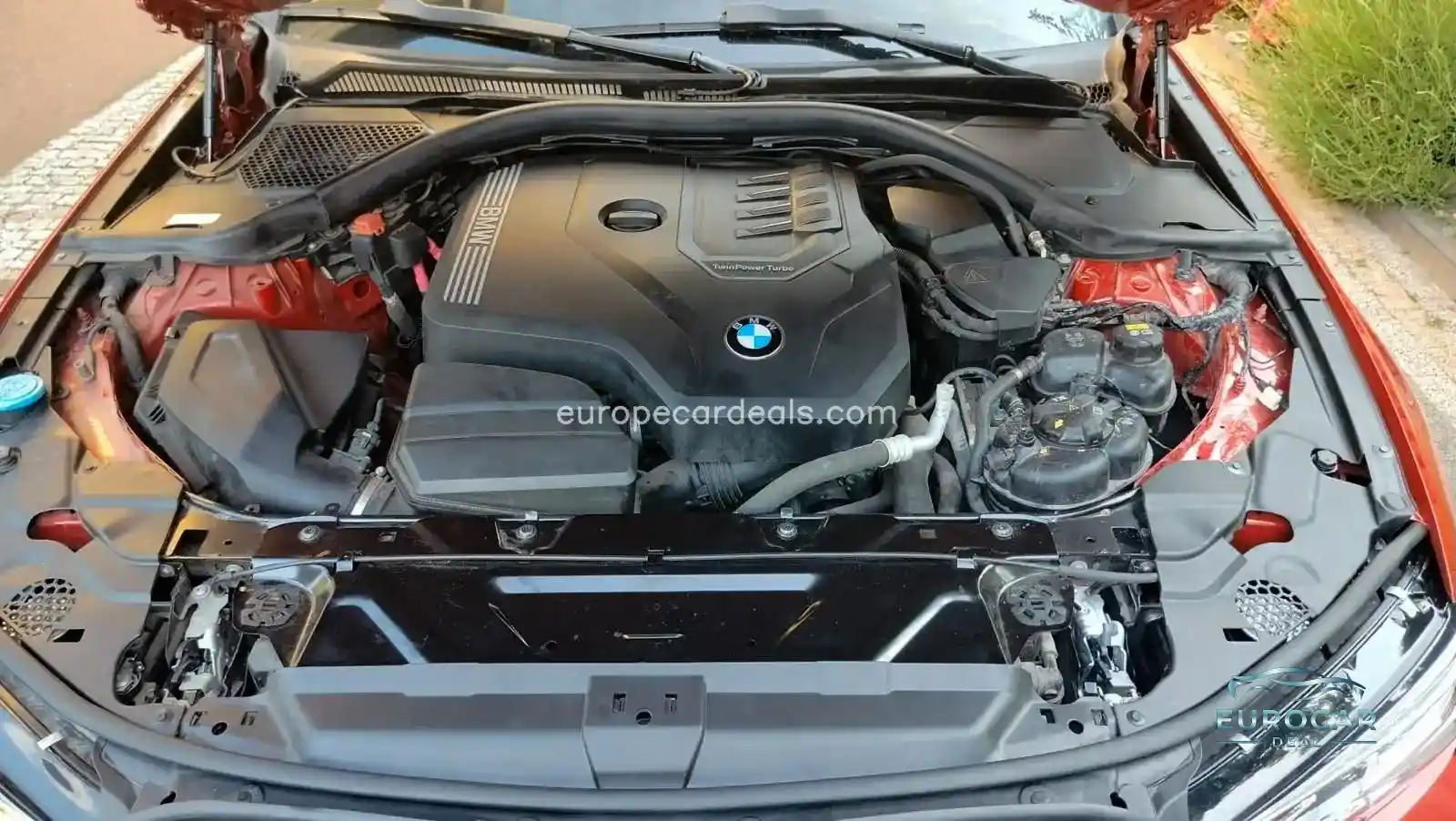 BMW 330