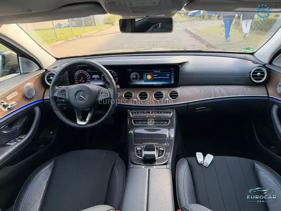 Mercedes-Benz E 400