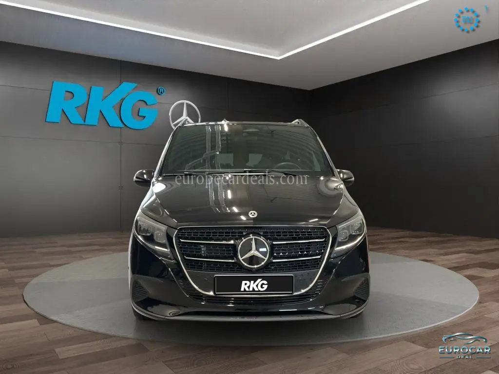 Mercedes-Benz V 220