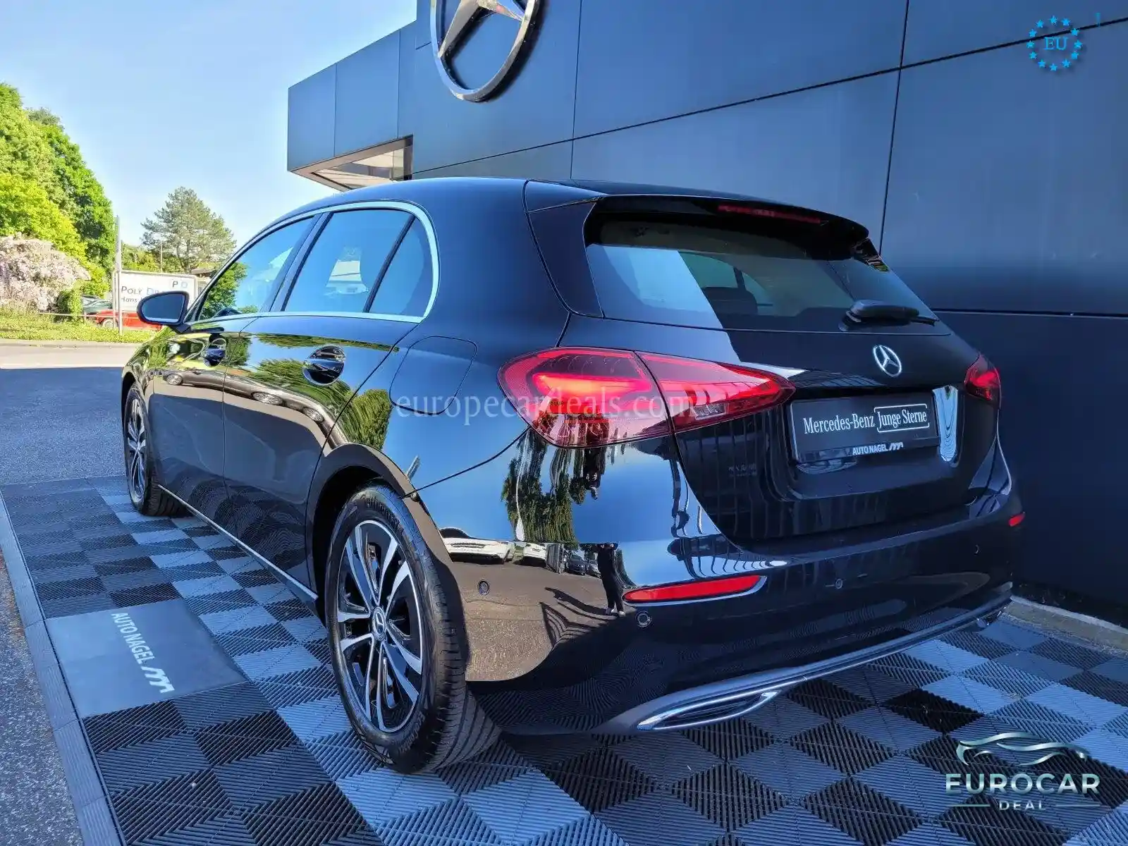 Mercedes-Benz A 180