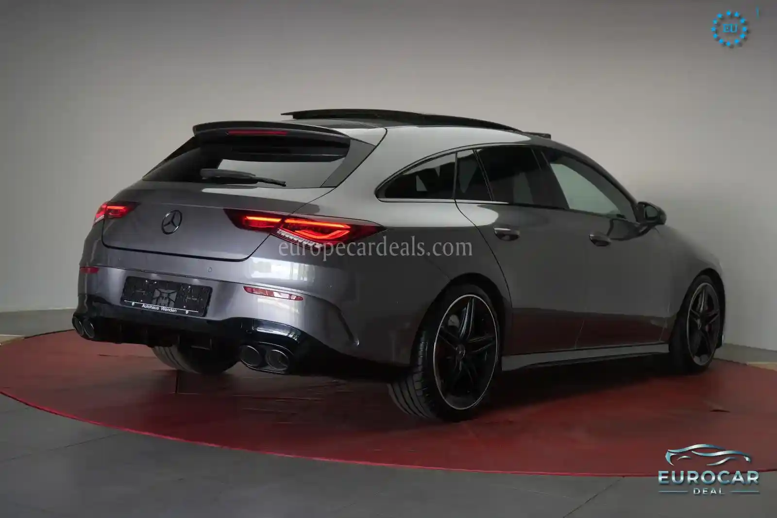 Mercedes-Benz CLA 45 AMG Shooting Brake