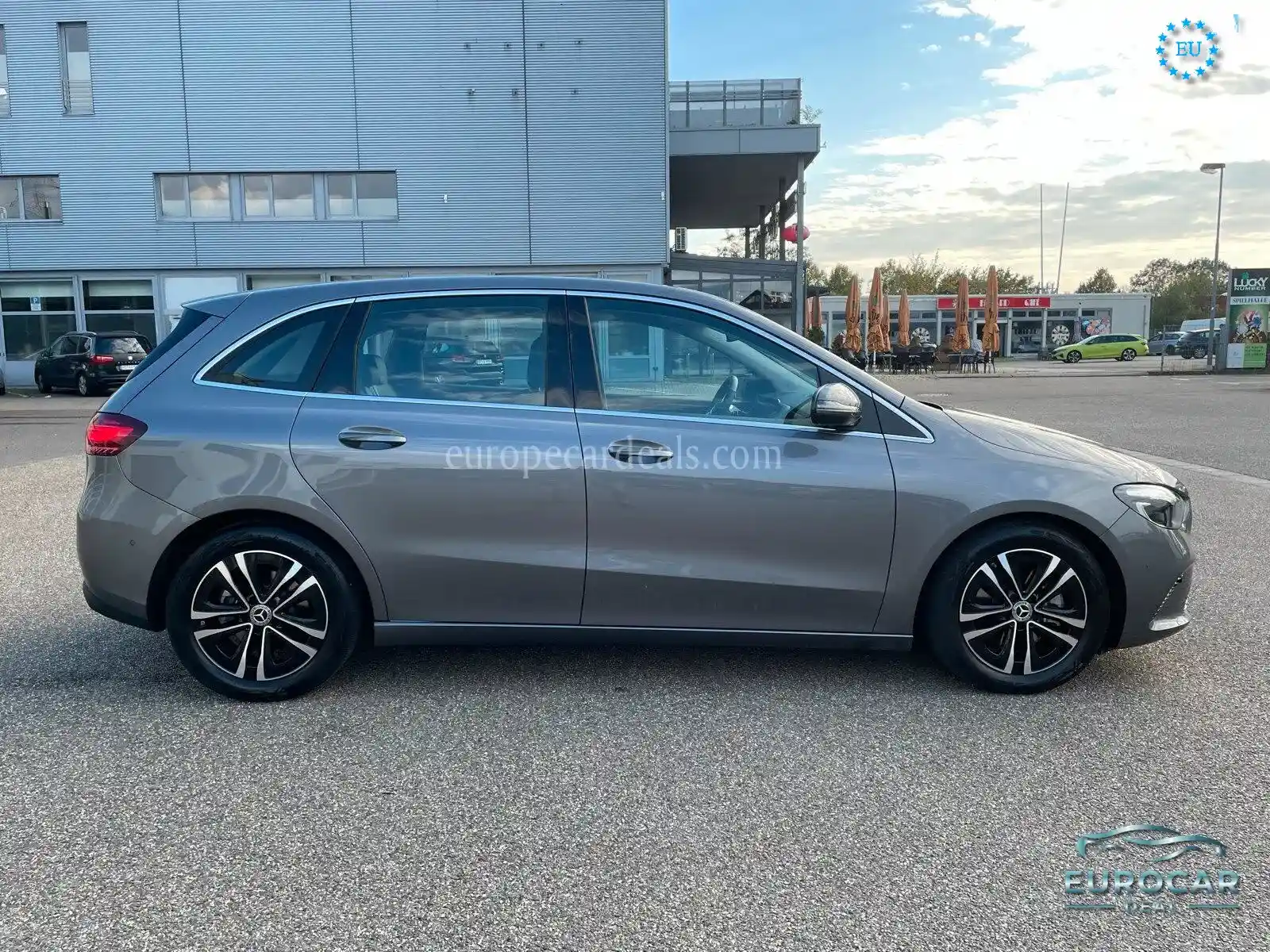 Mercedes-Benz B 200