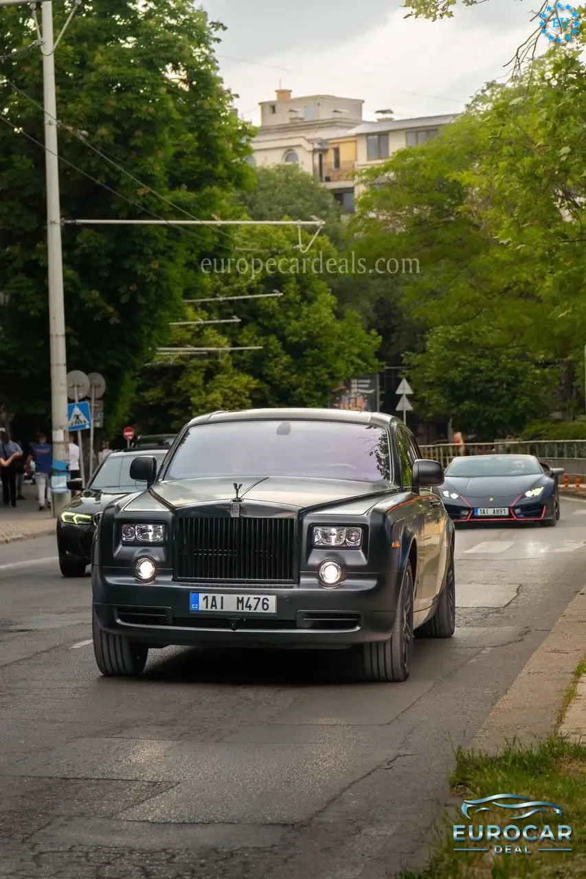 Rolls-Royce Phantom