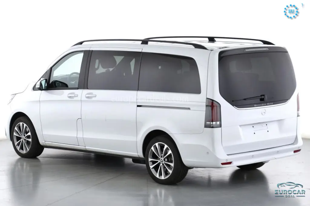 Mercedes-Benz V 220