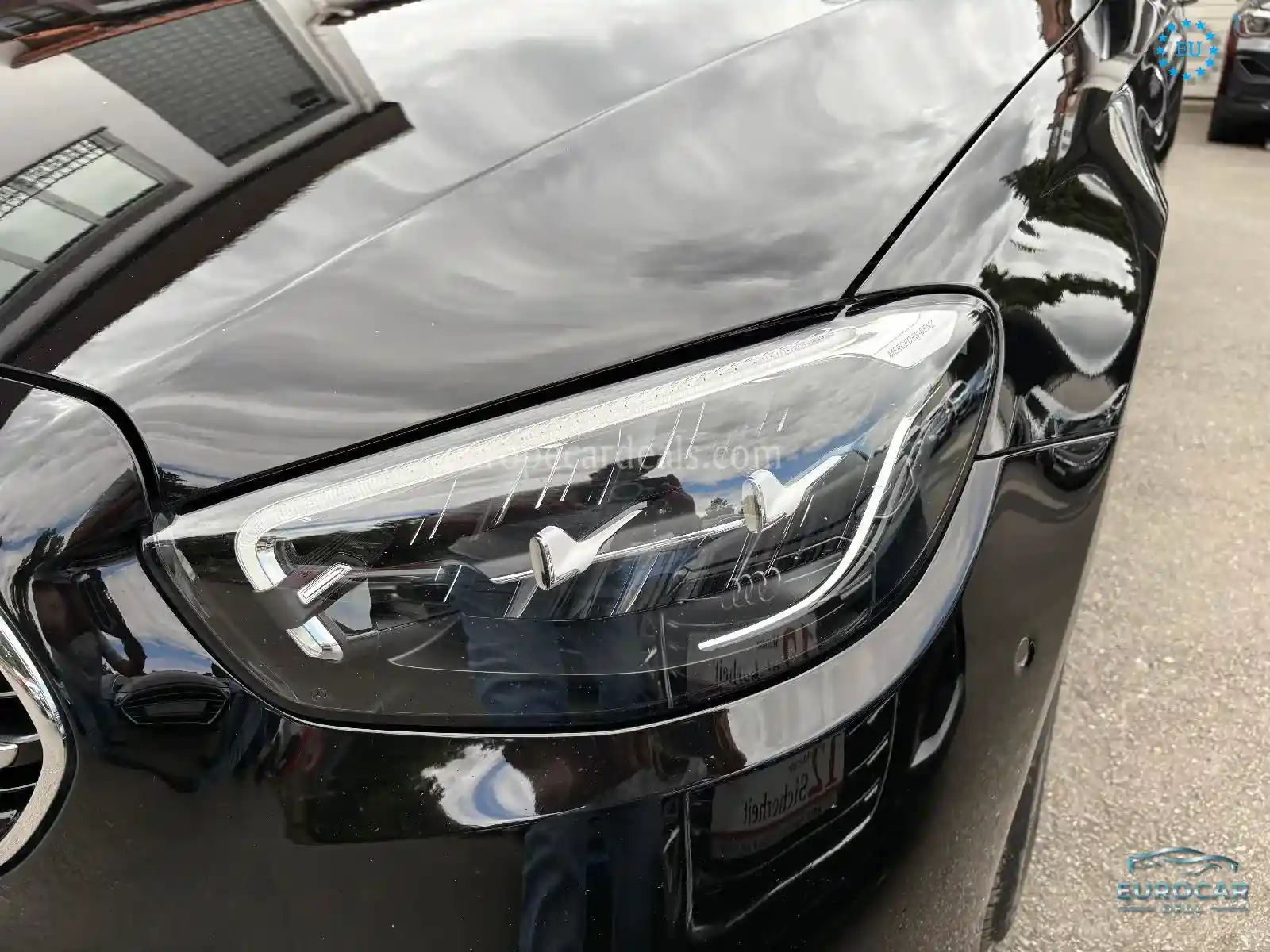 Mercedes-Benz E 300
