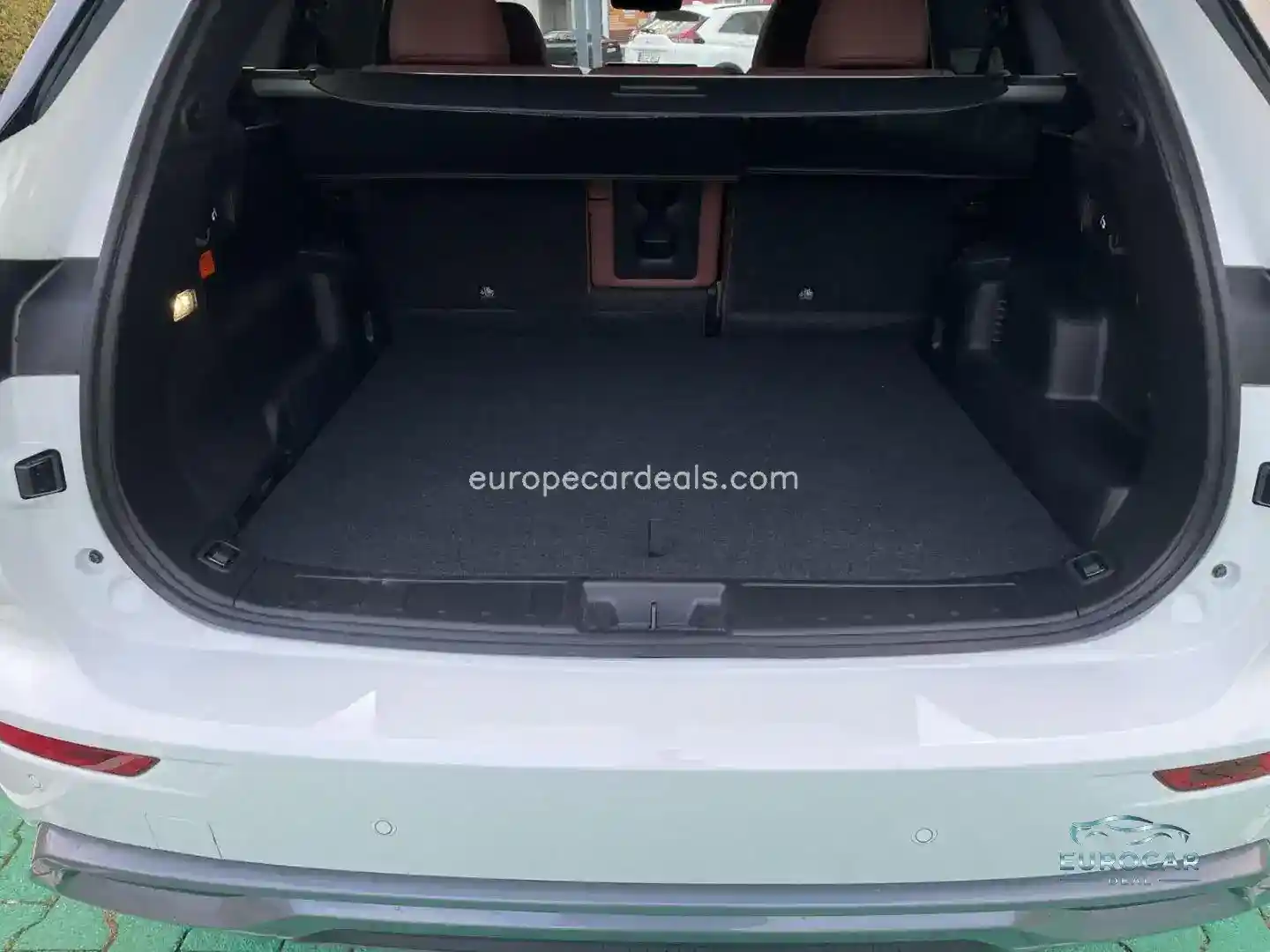 Mitsubishi Plug-in Hybrid Outlander