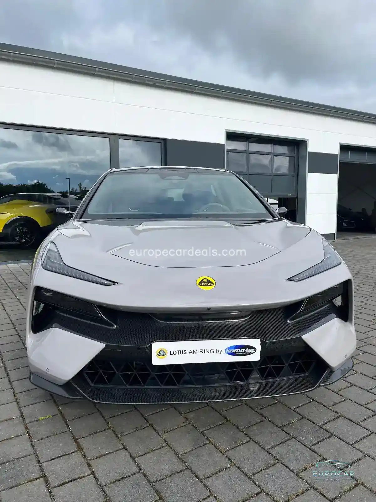Lotus Eletre