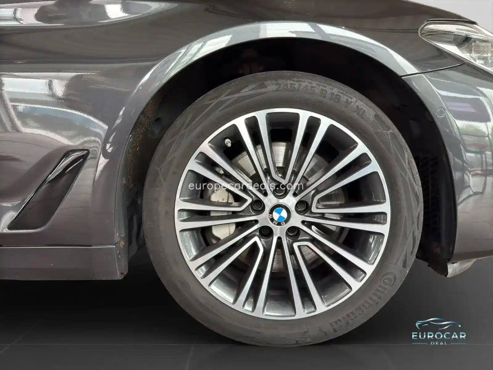 BMW 530