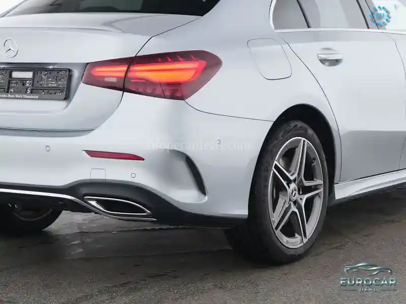 Mercedes-Benz A 250