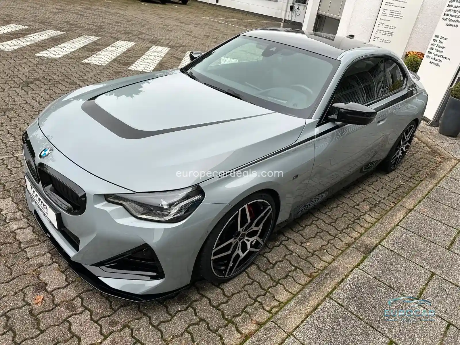 BMW M240i