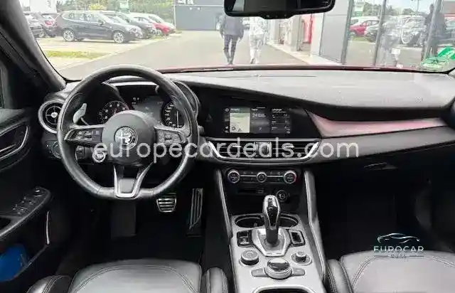 Alfa Romeo Giulia