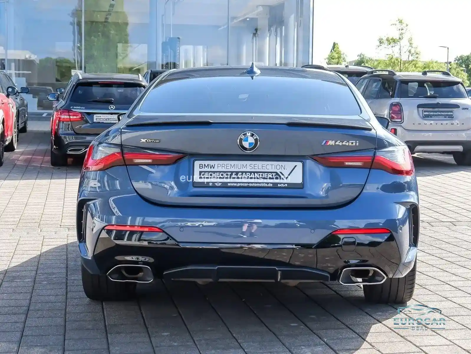 BMW M440