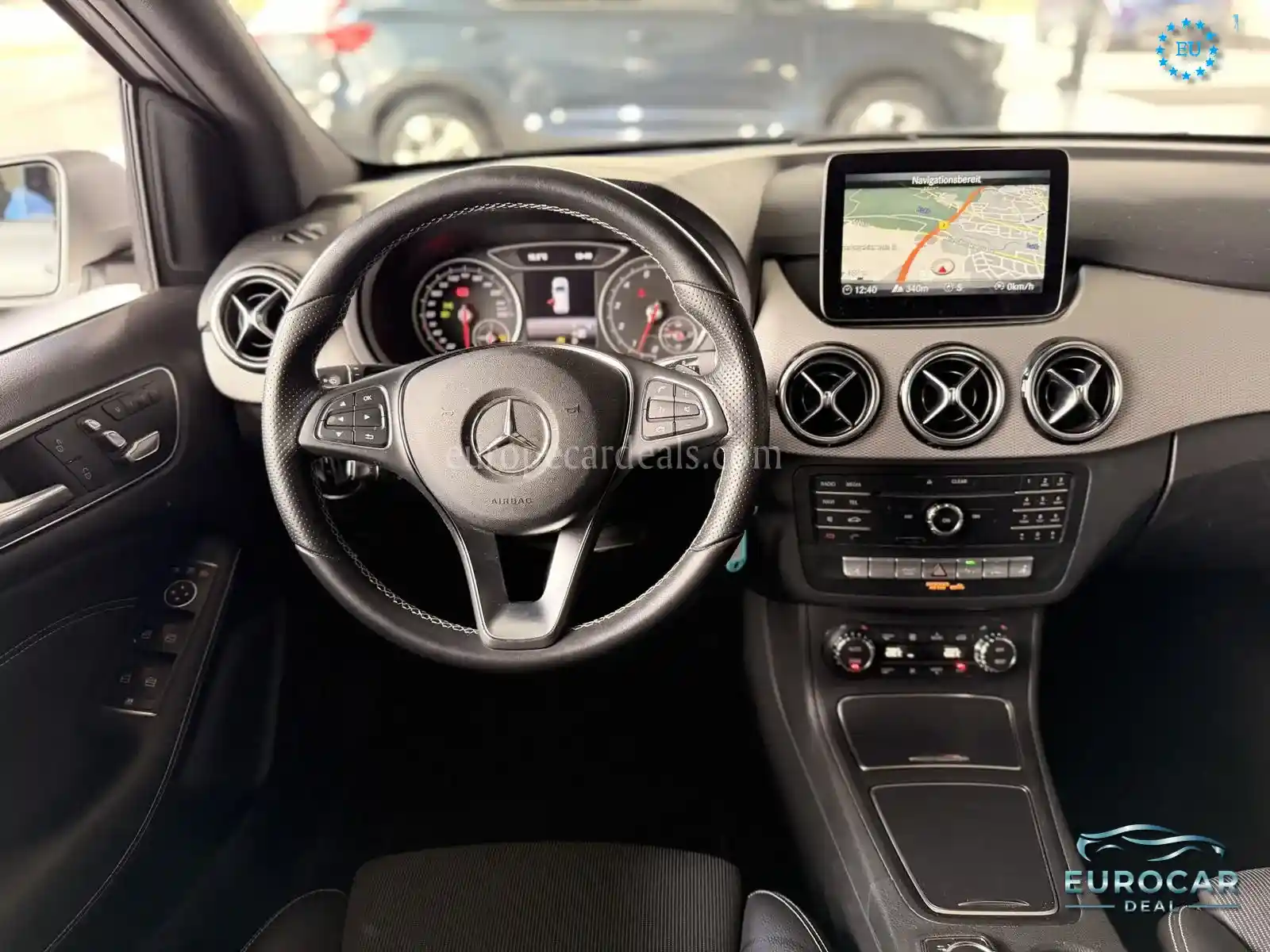 Mercedes-Benz B 200