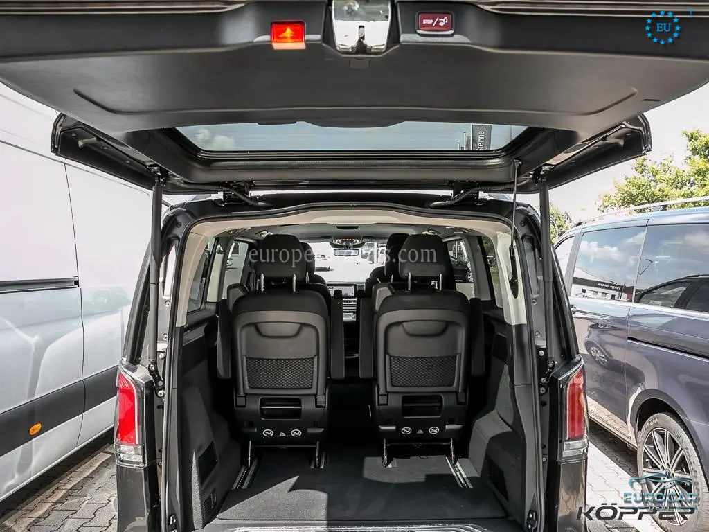 Mercedes-Benz V 220