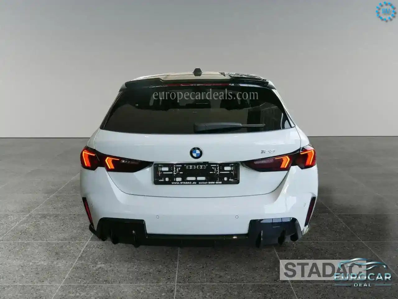 BMW 123
